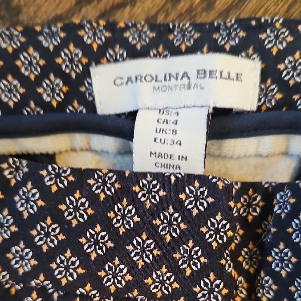 Carolina Belle Navy, Gold And White Patterned Cropped Pants - Picture 2 of 8
